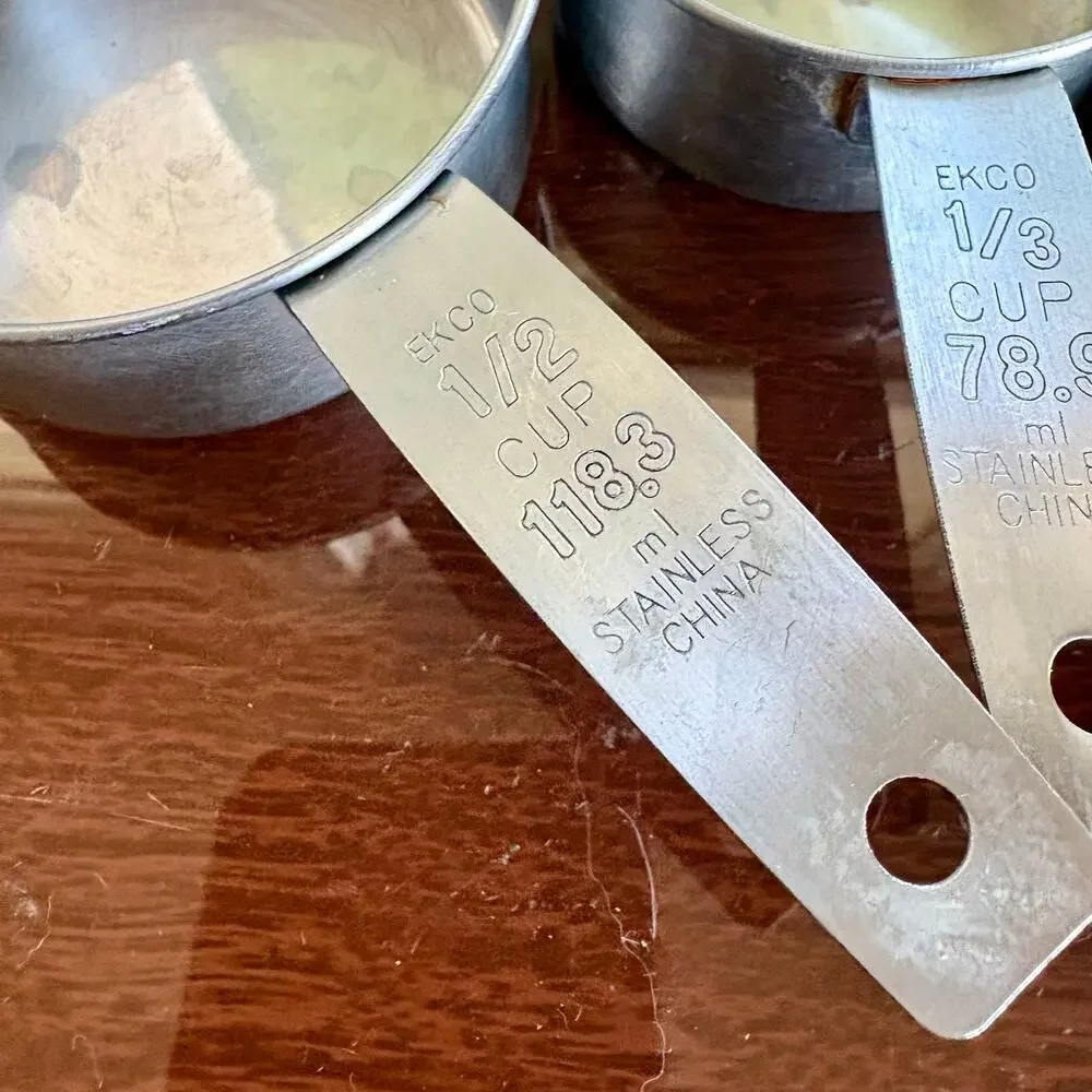 Vintage EKCO Stainless Steel Measuring Cups Set, 4 Piece Kitchen